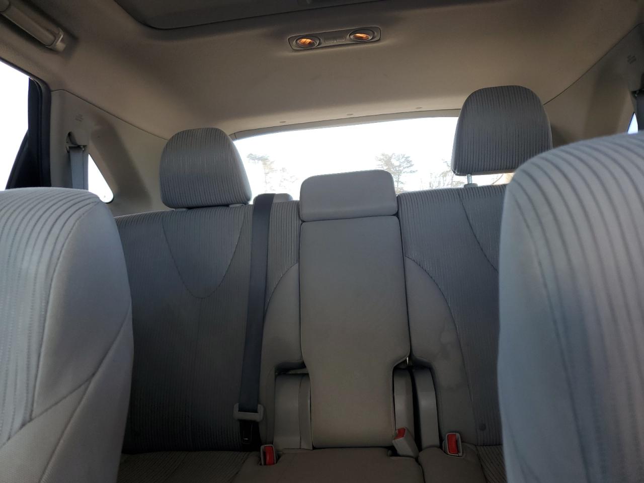 2013 Toyota Venza - Image 10