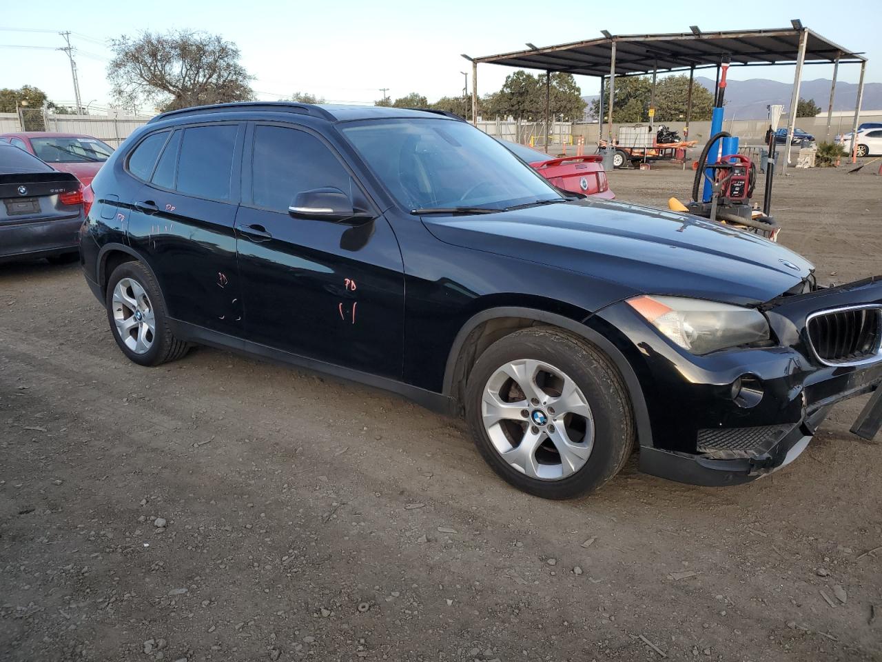 VIN WBAVM1C52EVW56599 2014 BMW X1 no.4