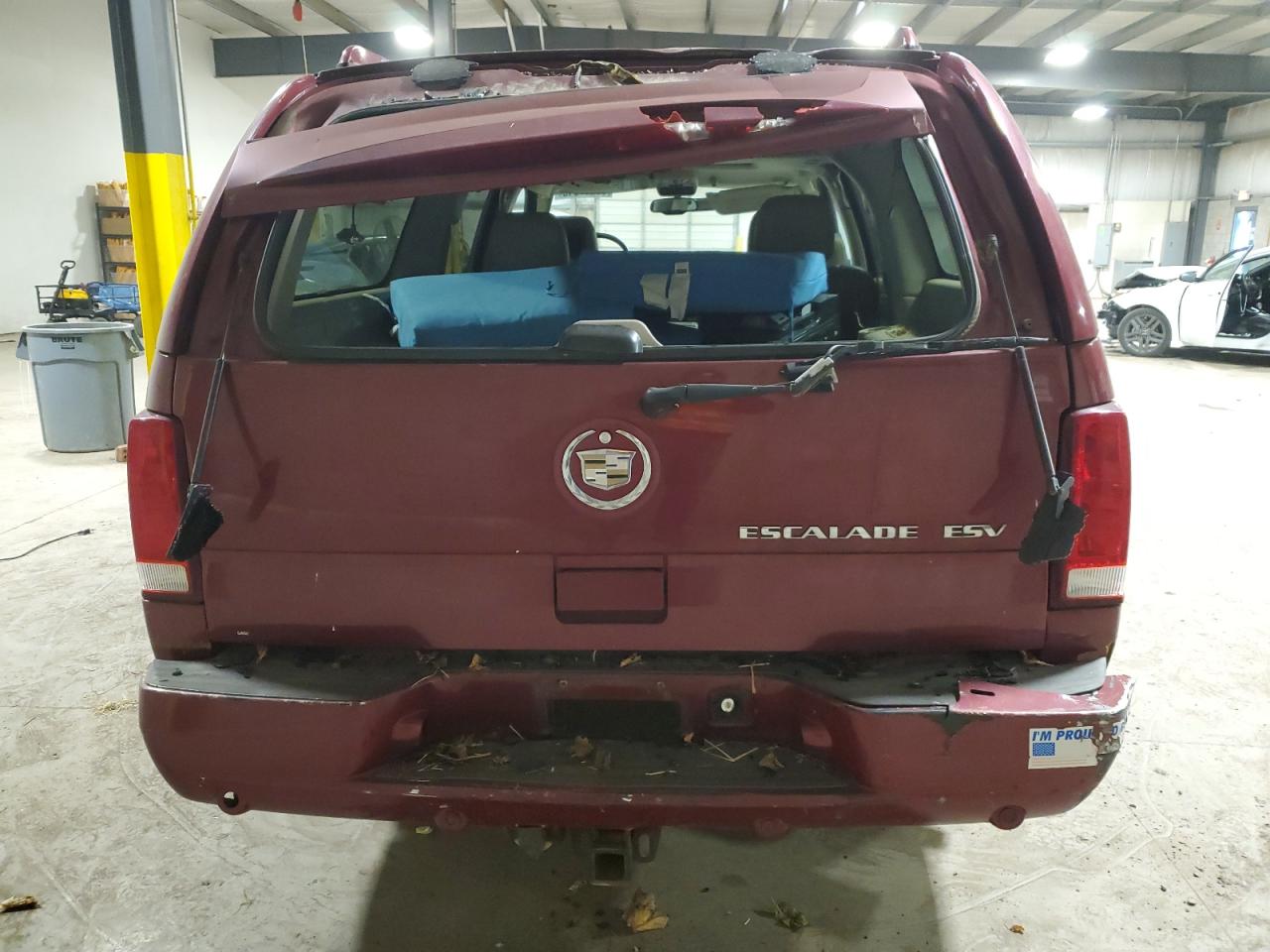 2005 Cadillac Escalade - Image 6