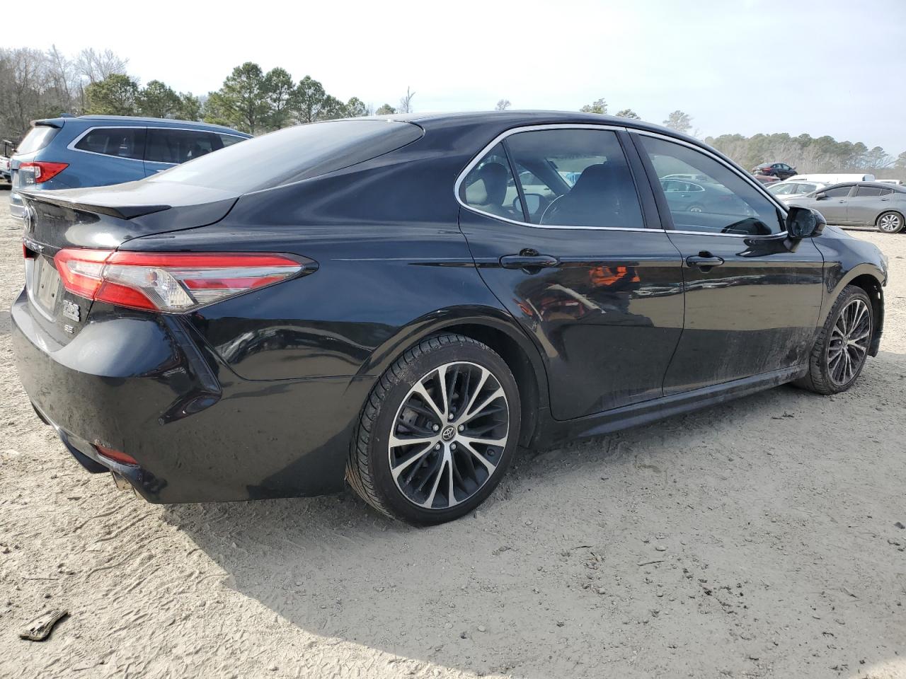2018 Toyota Camry - Image 3