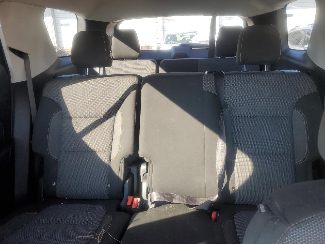 2018 Chevrolet Traverse Ls VIN: 1GNERFKW7JJ127542 Lot: 88205185