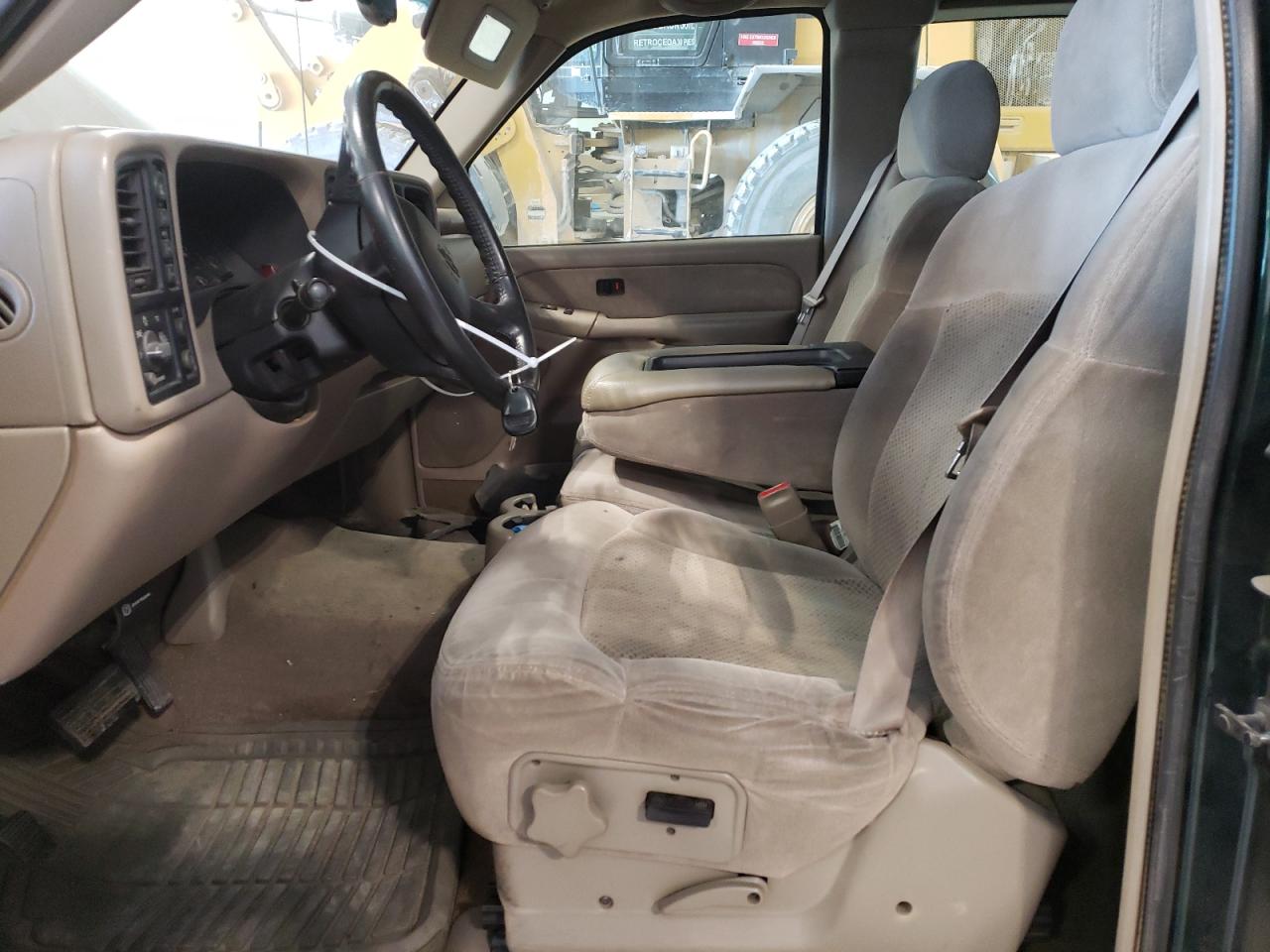 2002 Chevrolet Silverado - Image 7