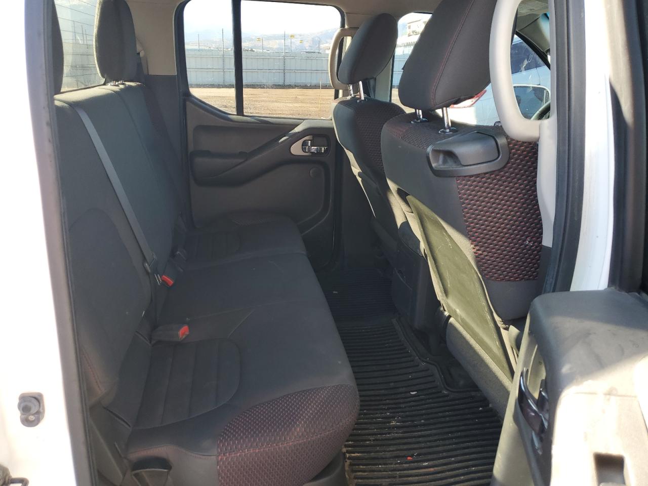 2012 Nissan Navara (Frontier) - Image 10