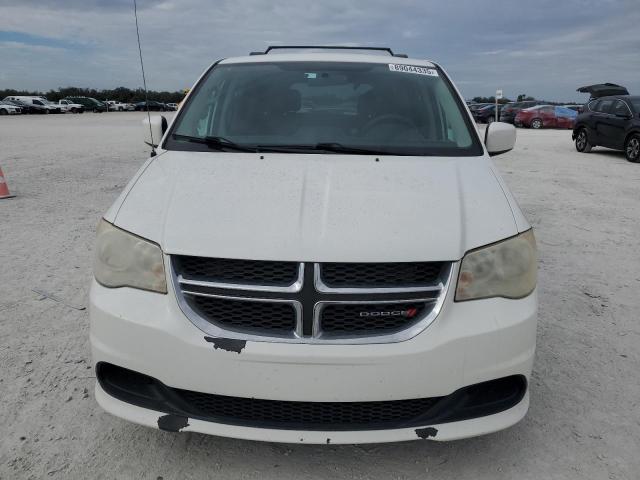 Минивэны DODGE CARAVAN 2012 Белый