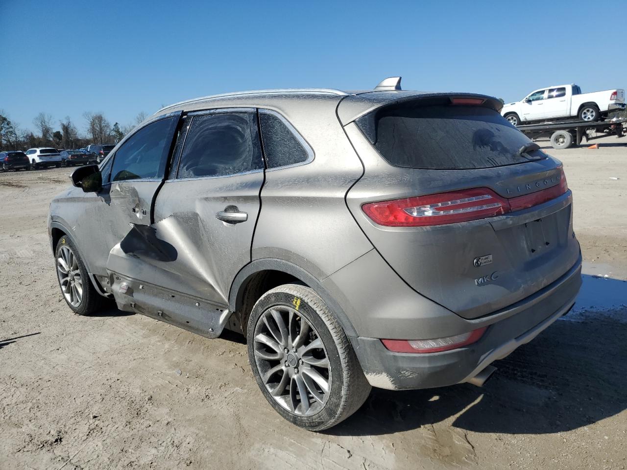 2017 Lincoln MKC - Image 2