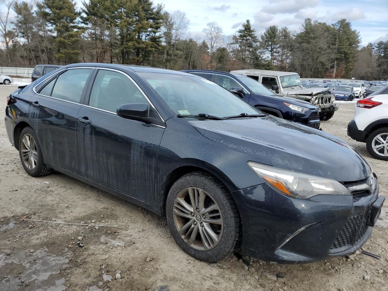 2015 Toyota Camry - Image 4
