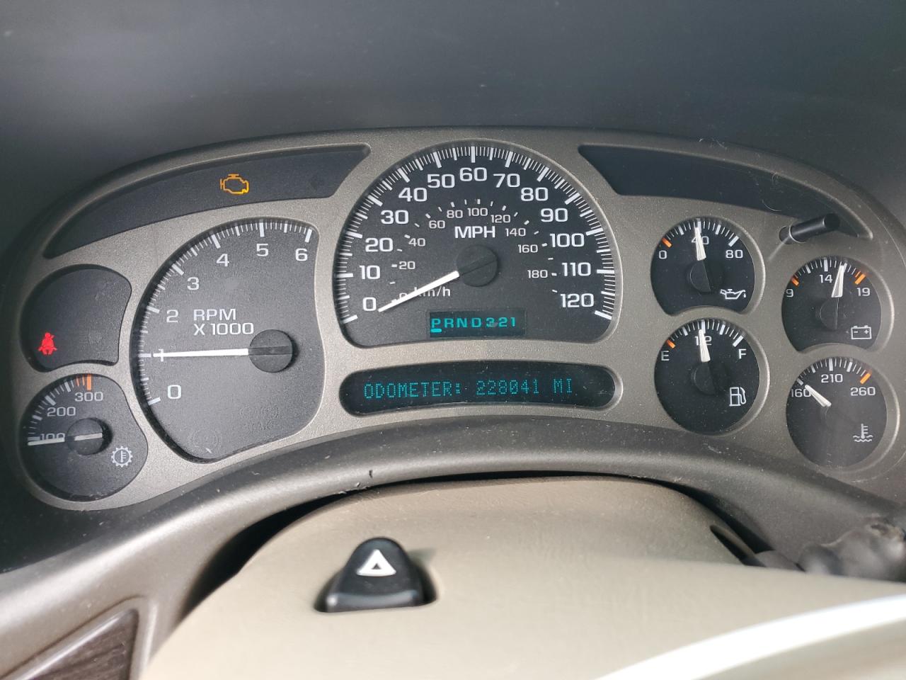 2003 GMC Yukon - Image 9