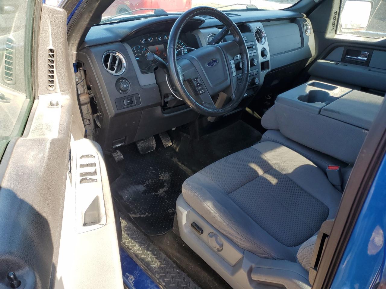 2012 Ford F-150 - Image 8