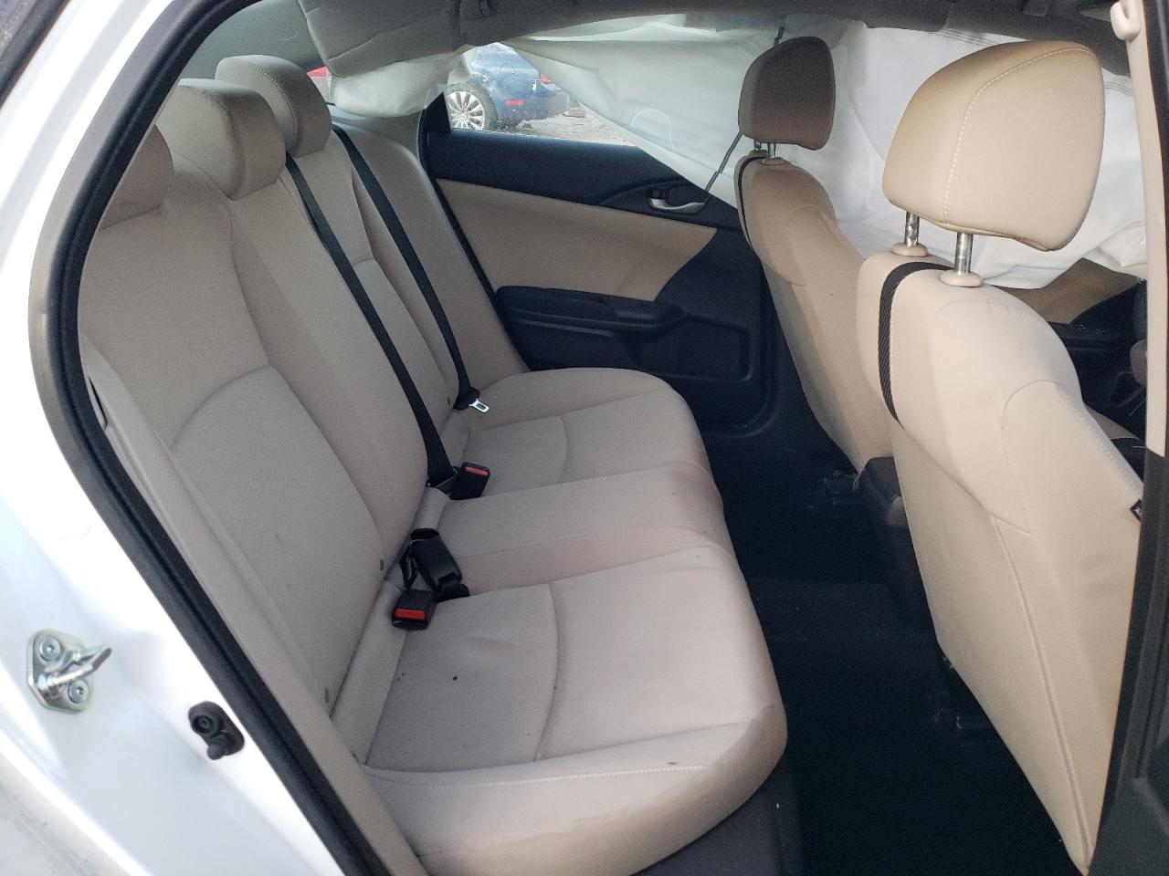 2018 Honda Civic - Image 10