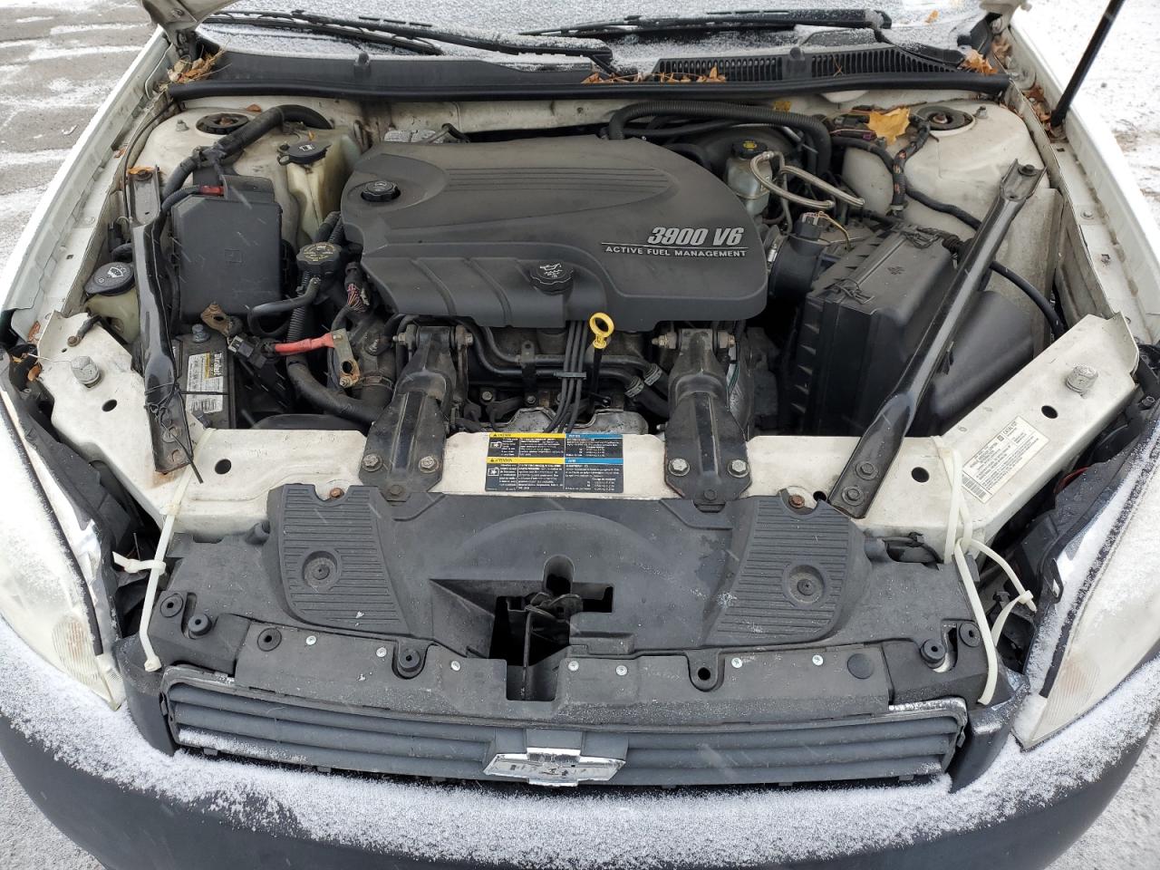 2008 Chevrolet Impala - Image 12