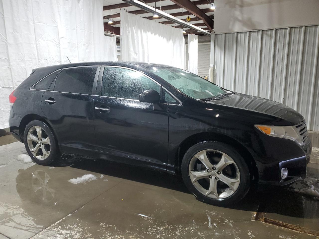 2011 Toyota Venza - Image 4