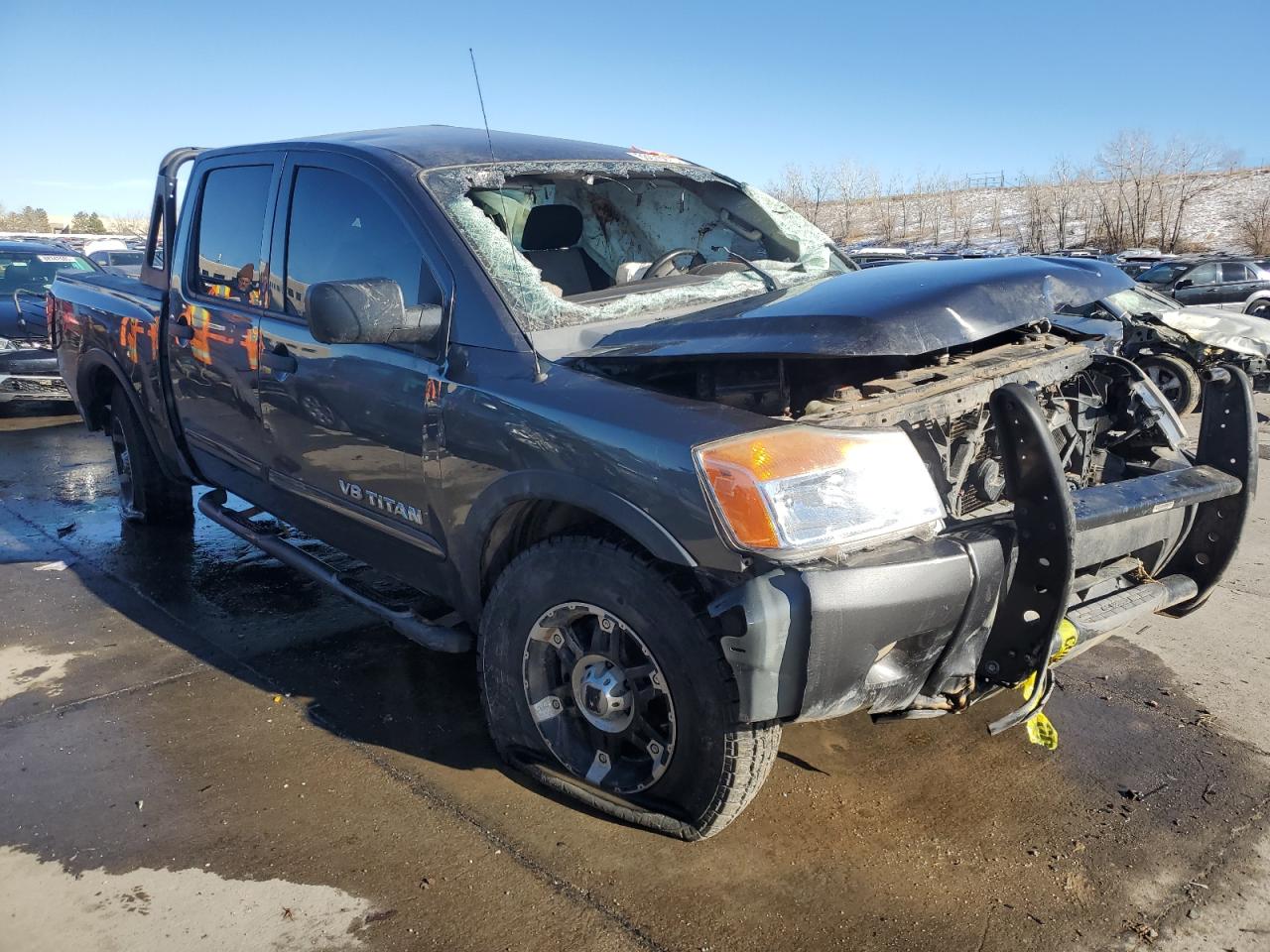 2012 Nissan Titan - Image 4