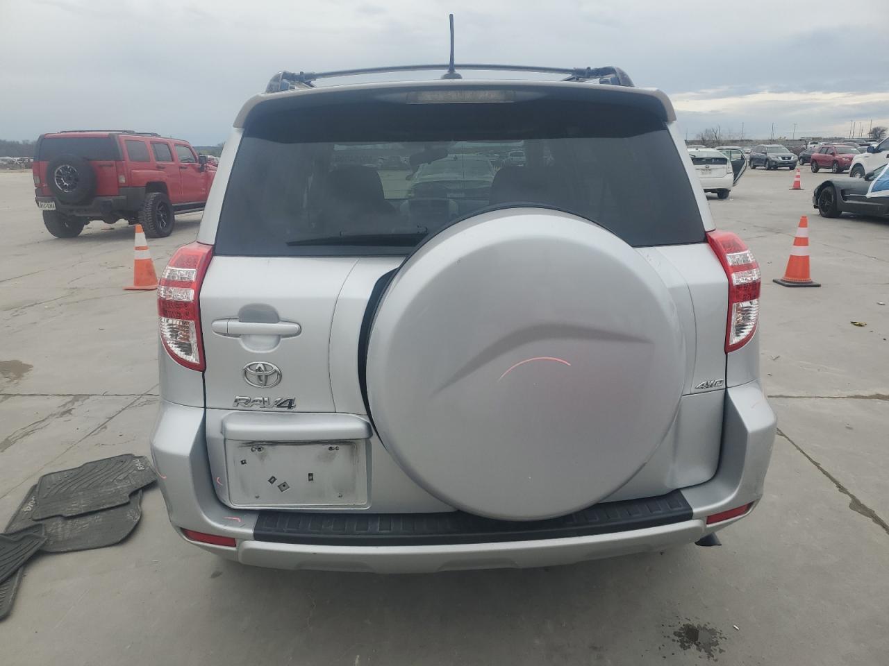2012 Toyota RAV 4 - Image 6