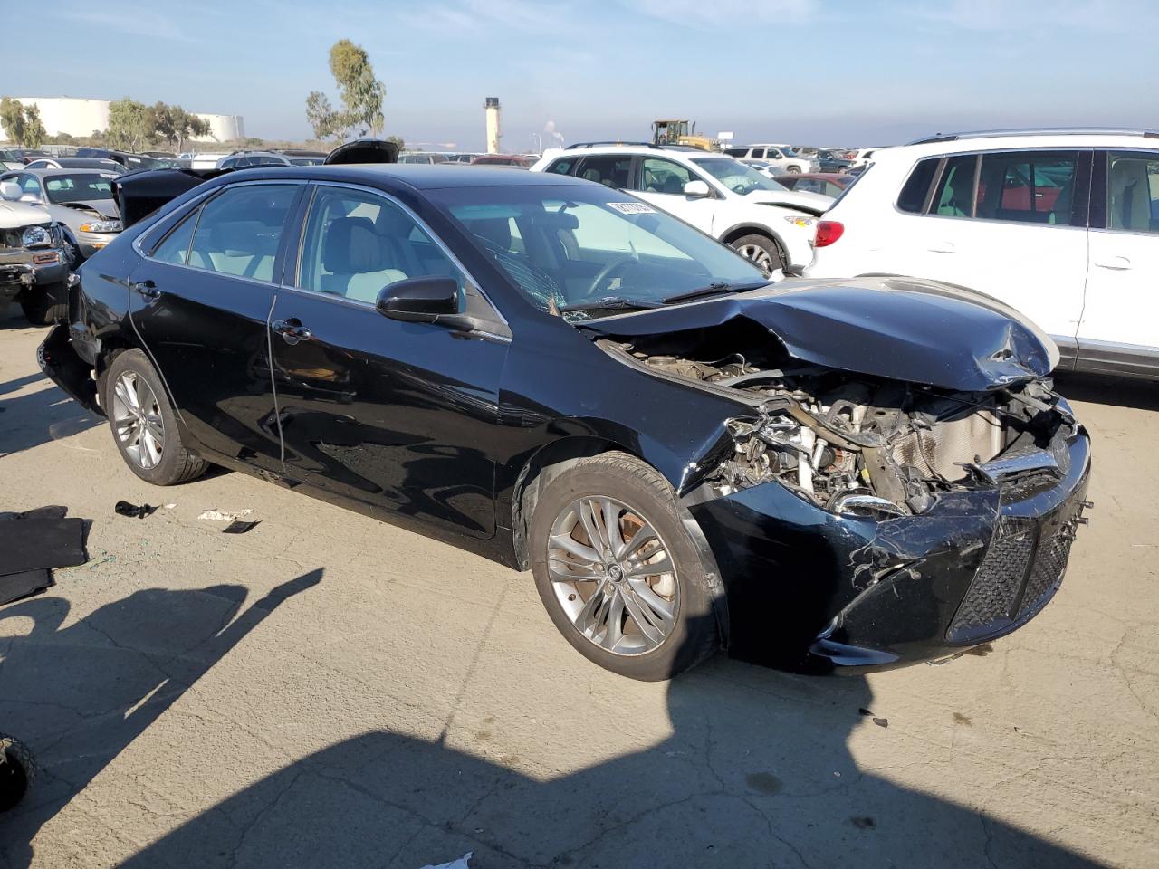 VIN 4T1BF1FK1HU284521 2017 TOYOTA CAMRY no.4