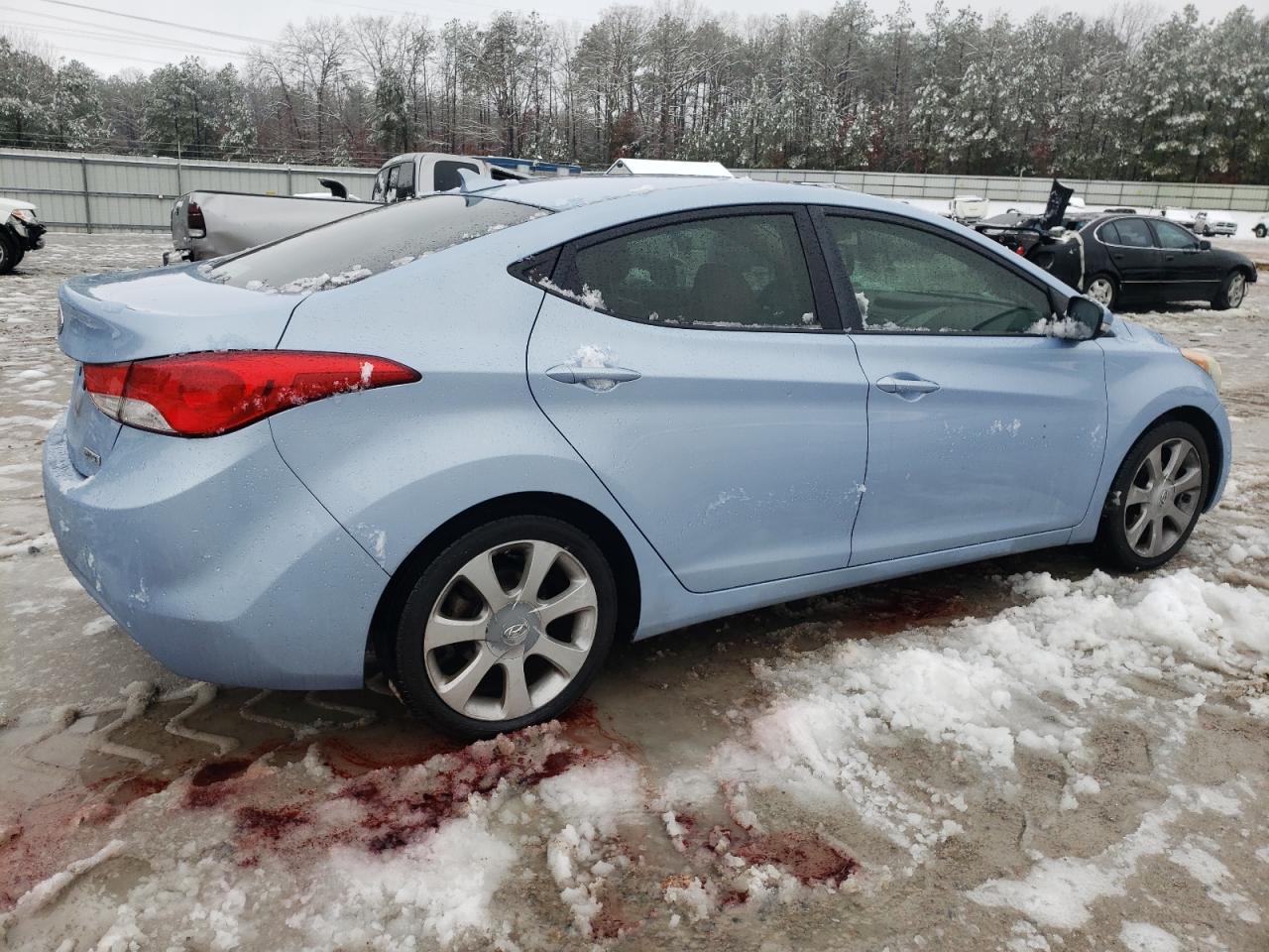 VIN KMHDH4AE8DU503734 2013 HYUNDAI ELANTRA no.3