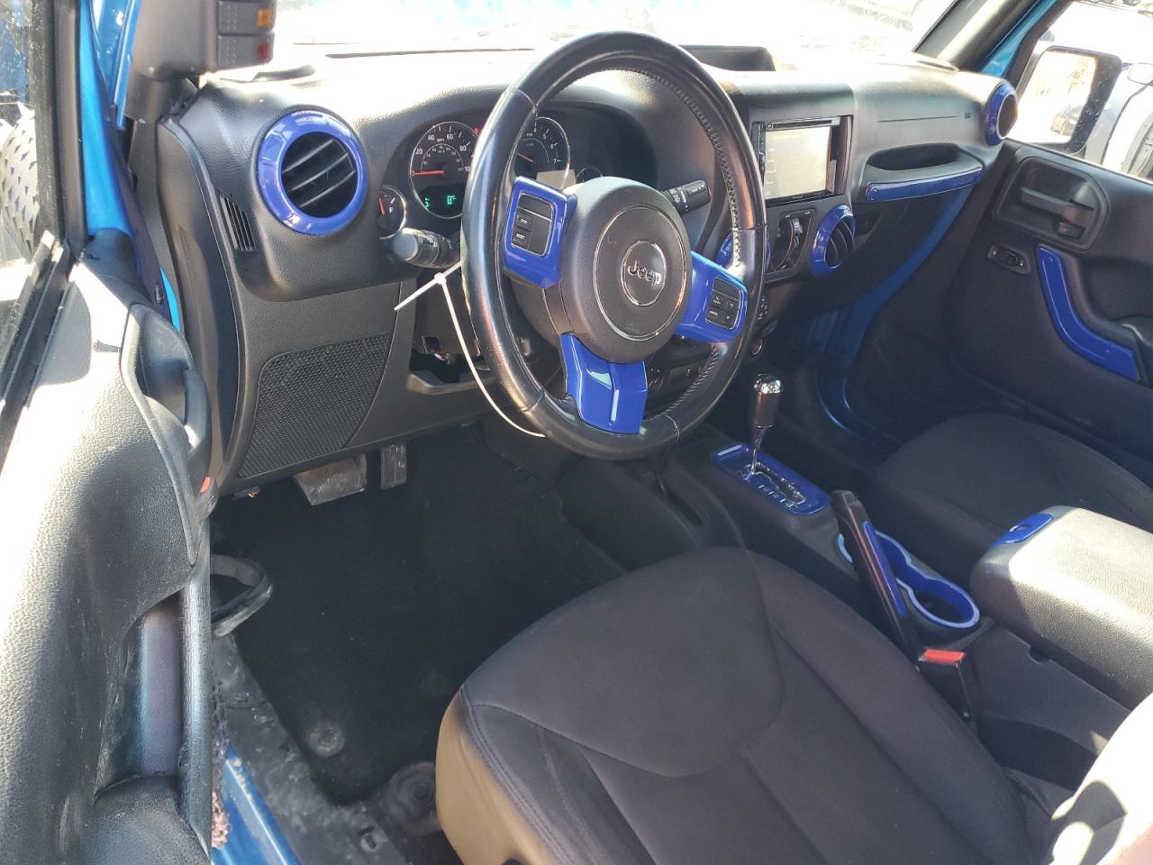 2015 Jeep Wrangler - Image 8