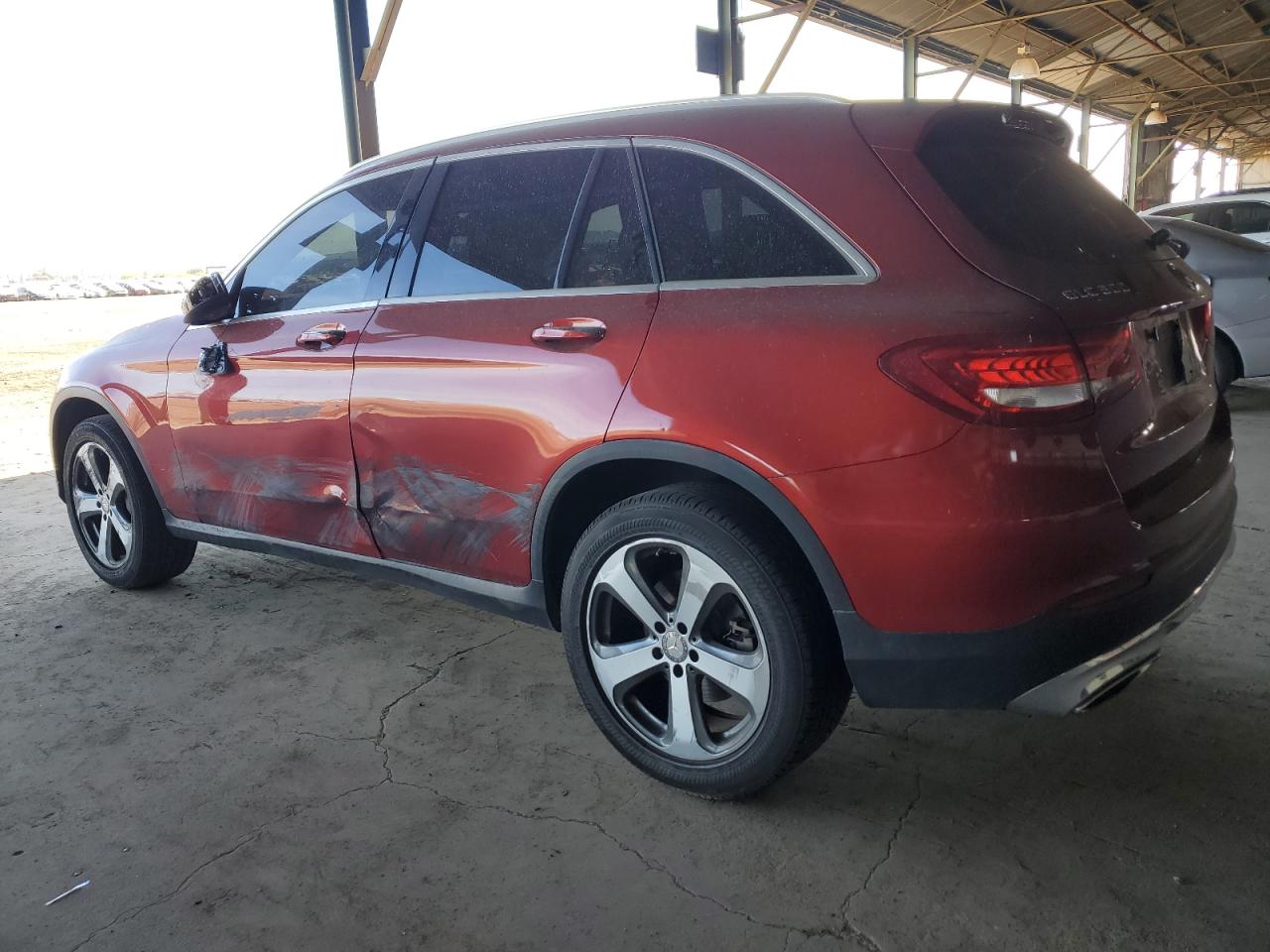 2016 Mercedes-Benz GLC - Image 2