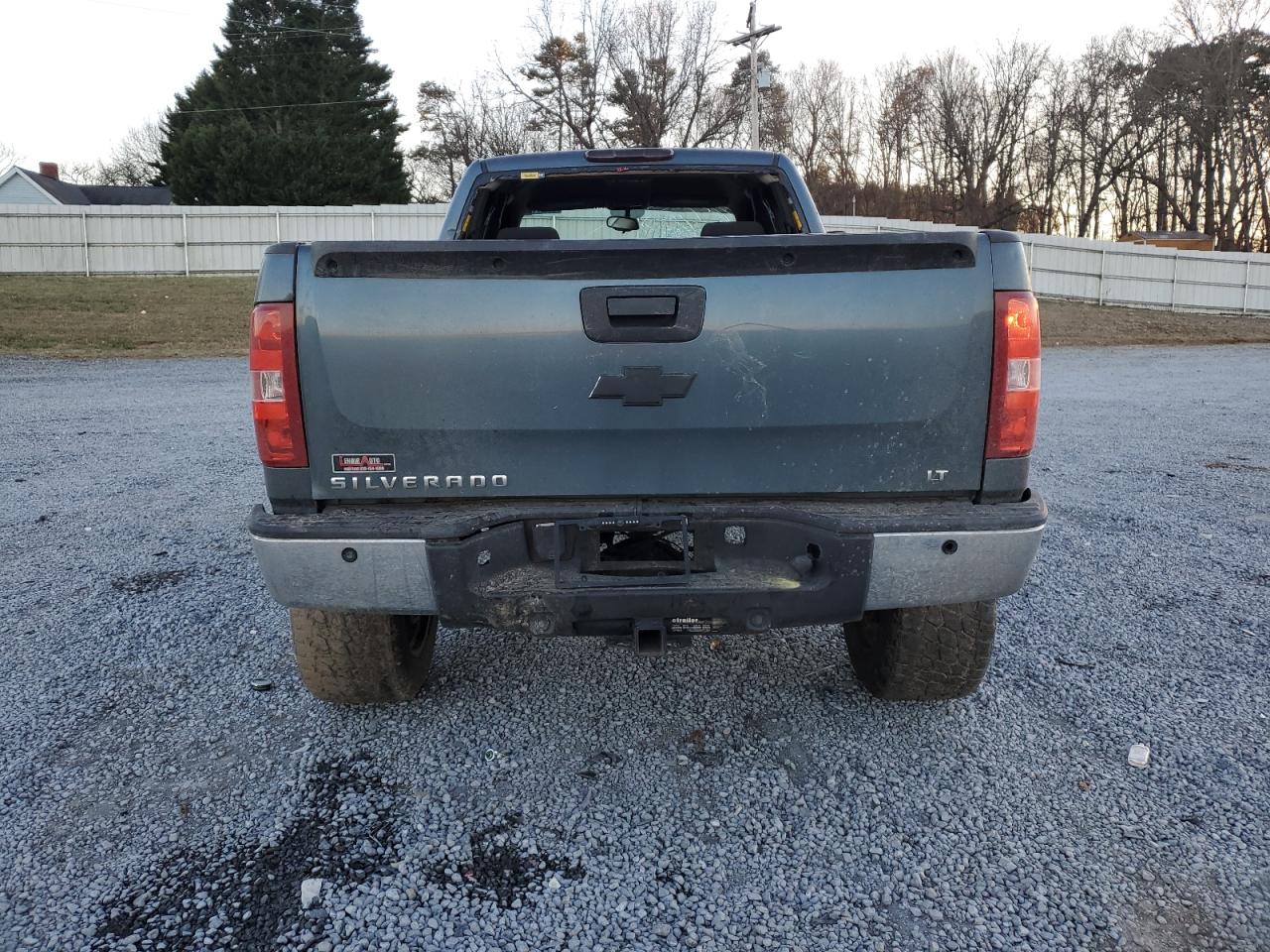 2010 Chevrolet Silverado - Image 6