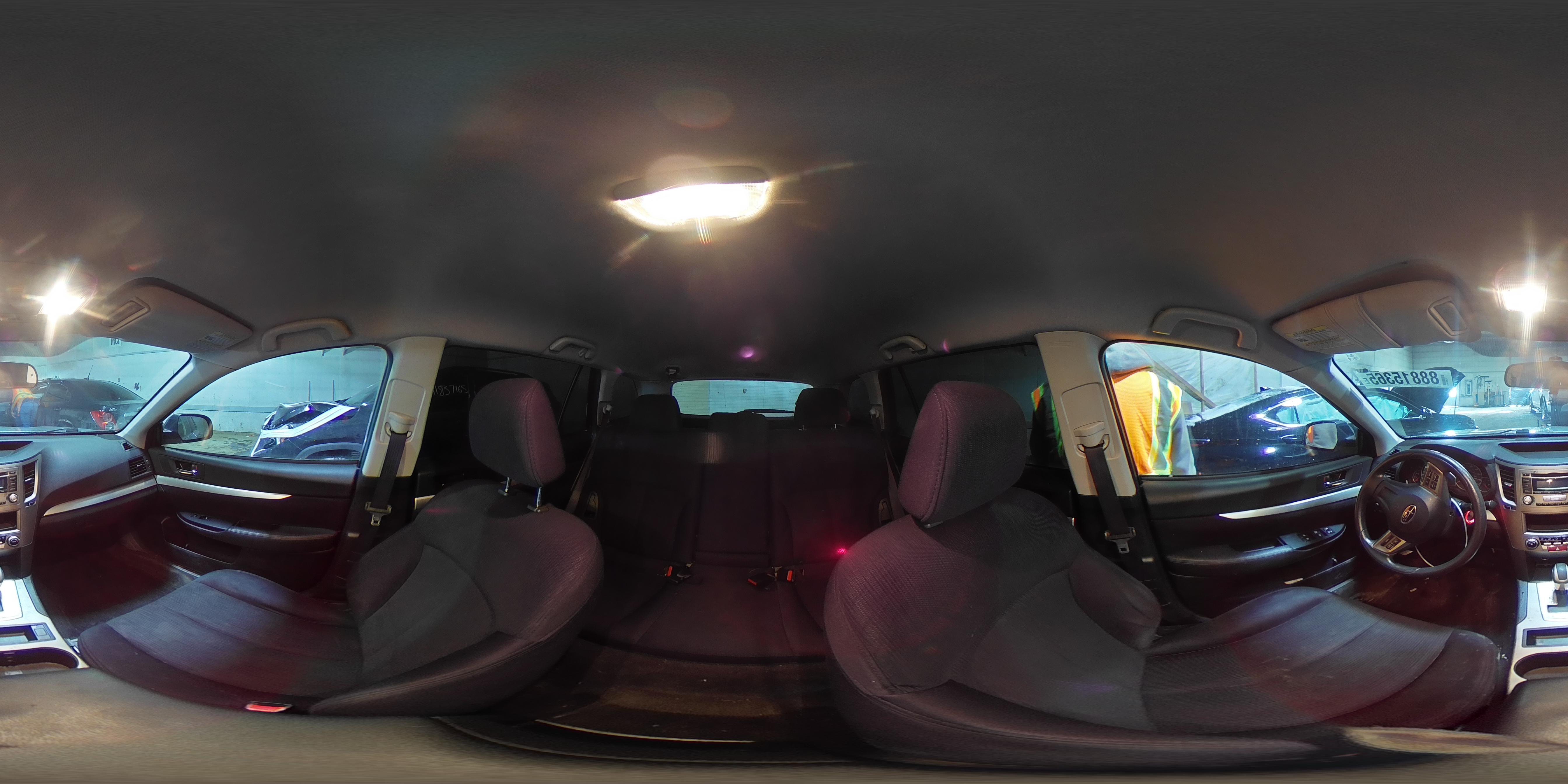 2013 Subaru Outback - Image 13