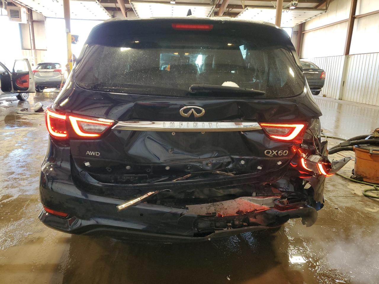 2019 Infiniti QX60 - Image 6