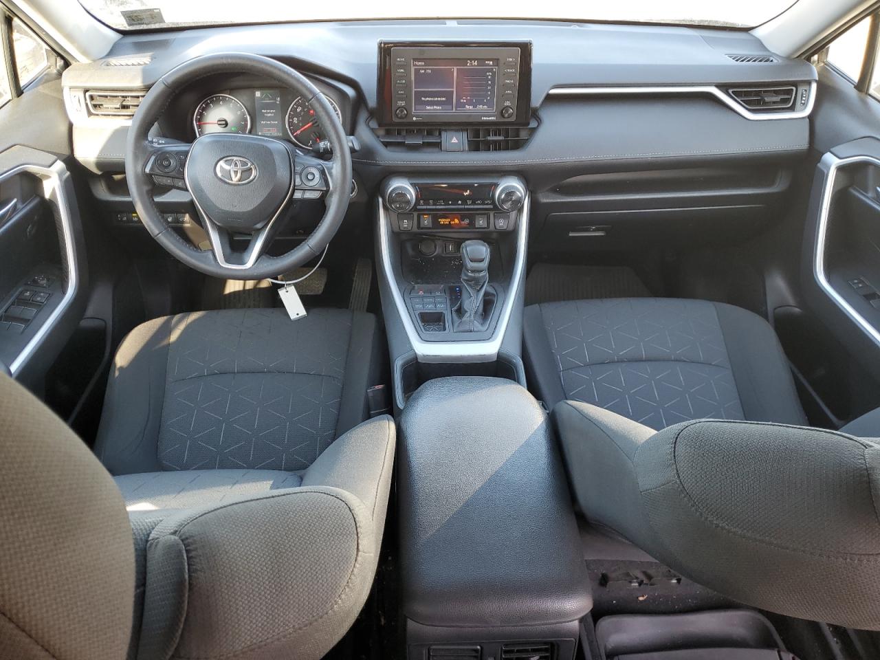 2022 Toyota RAV 4 - Image 8