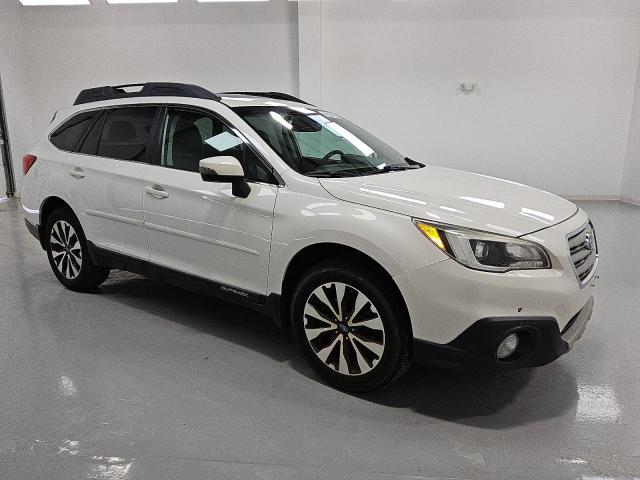  SUBARU OUTBACK 2016 White