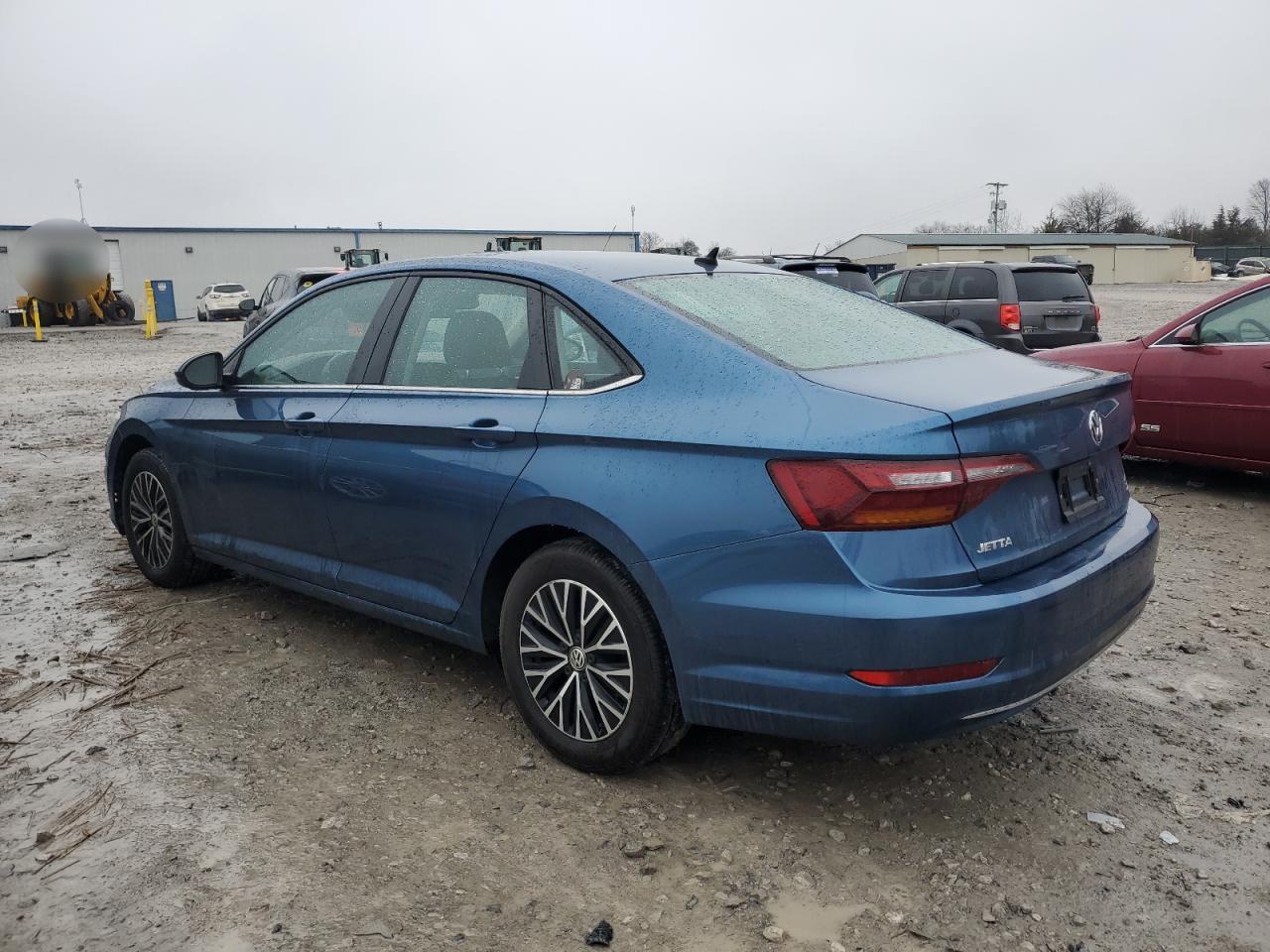 2019 Volkswagen Jetta - Image 2