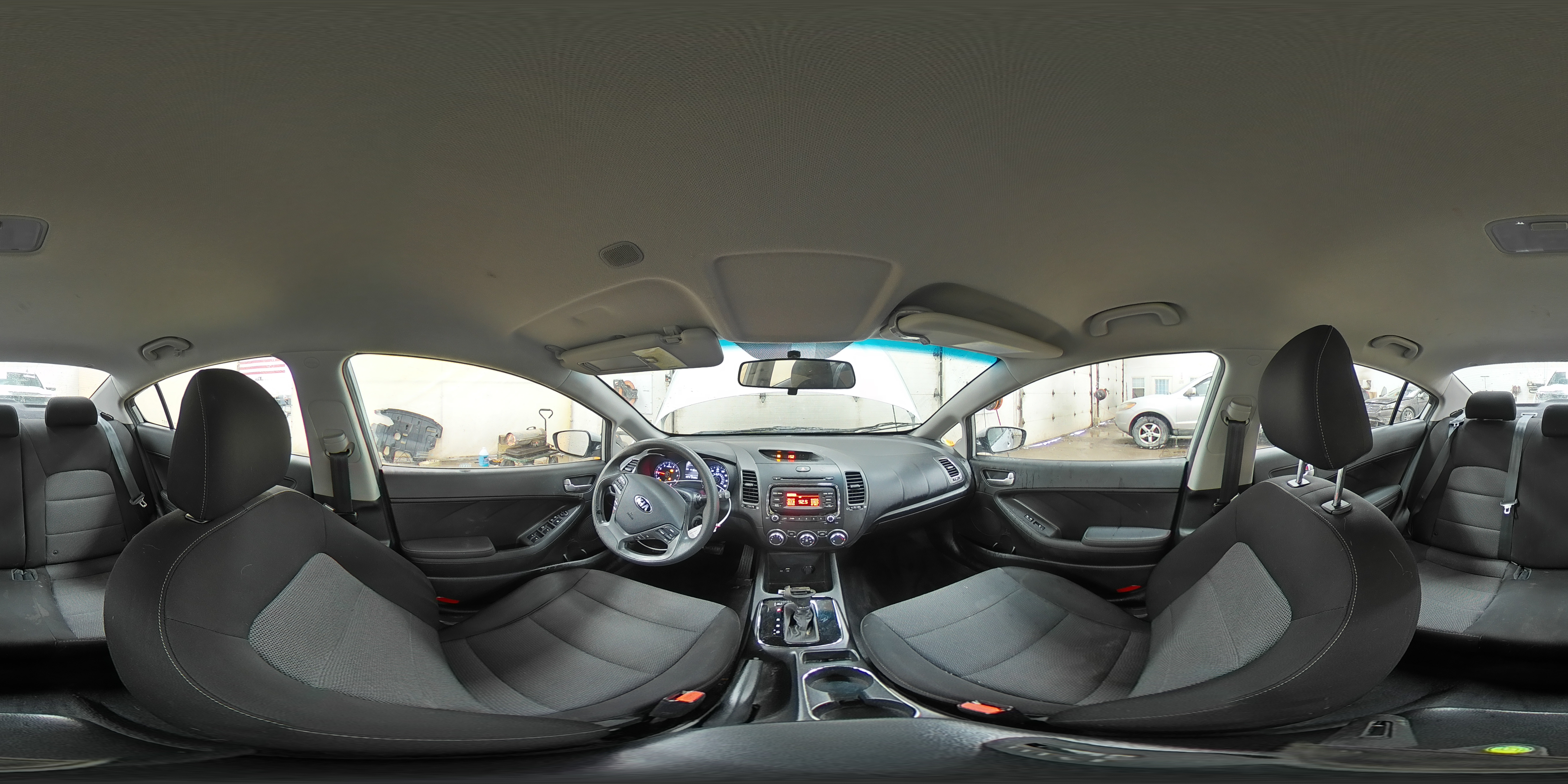 2018 Kia Forte - Image 15