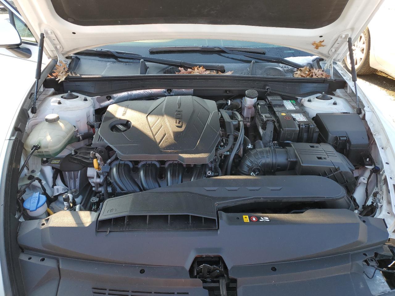2020 Hyundai Sonata - Image 11
