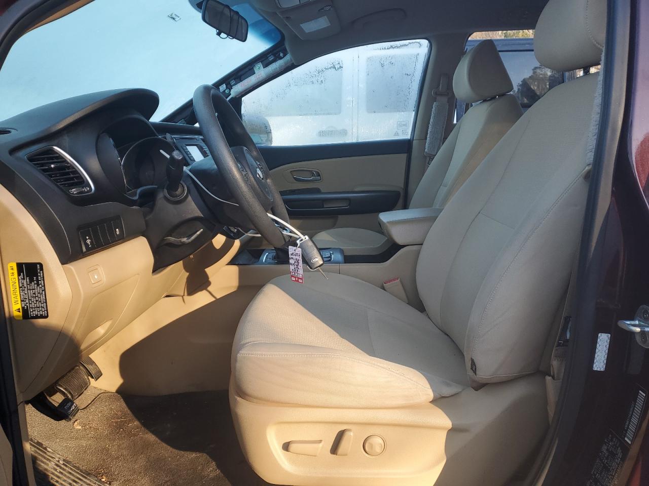 2016 Kia Sedona - Image 7