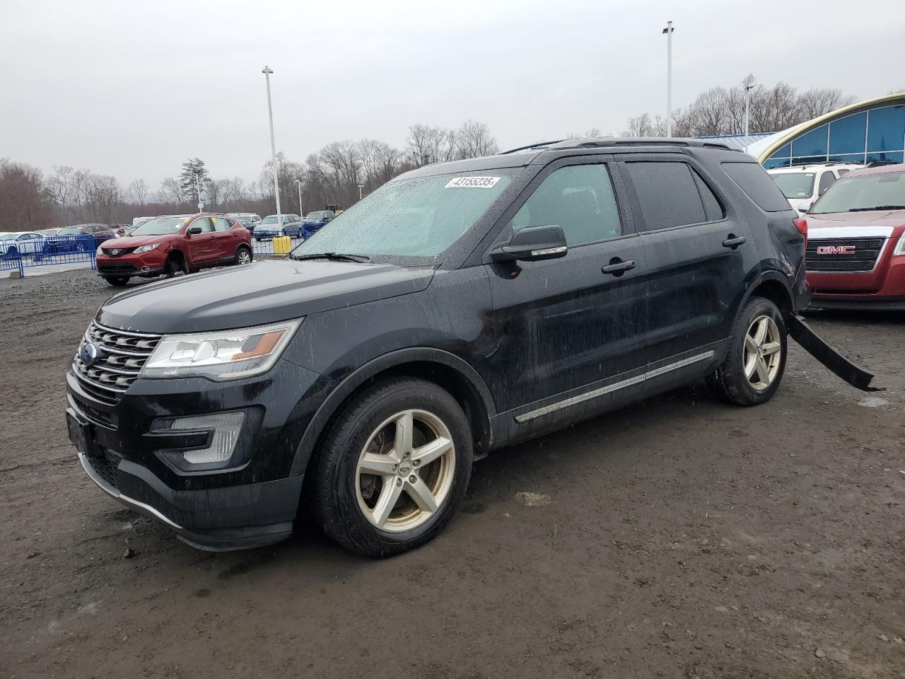 2017 Ford Explorer - Image 1