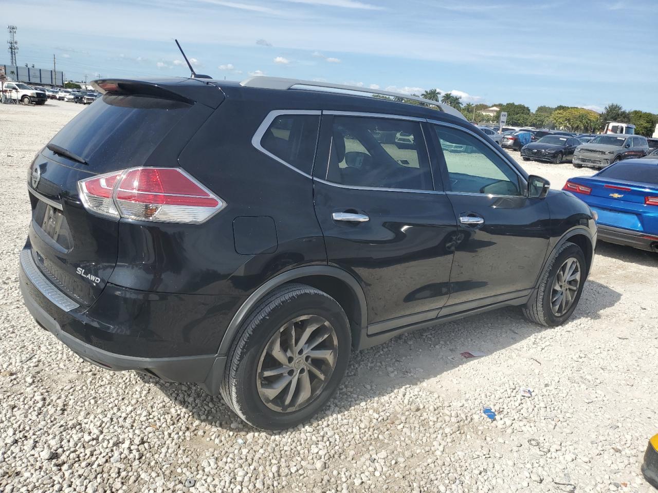 VIN 5N1AT2MVXFC818884 2015 NISSAN ROGUE no.3