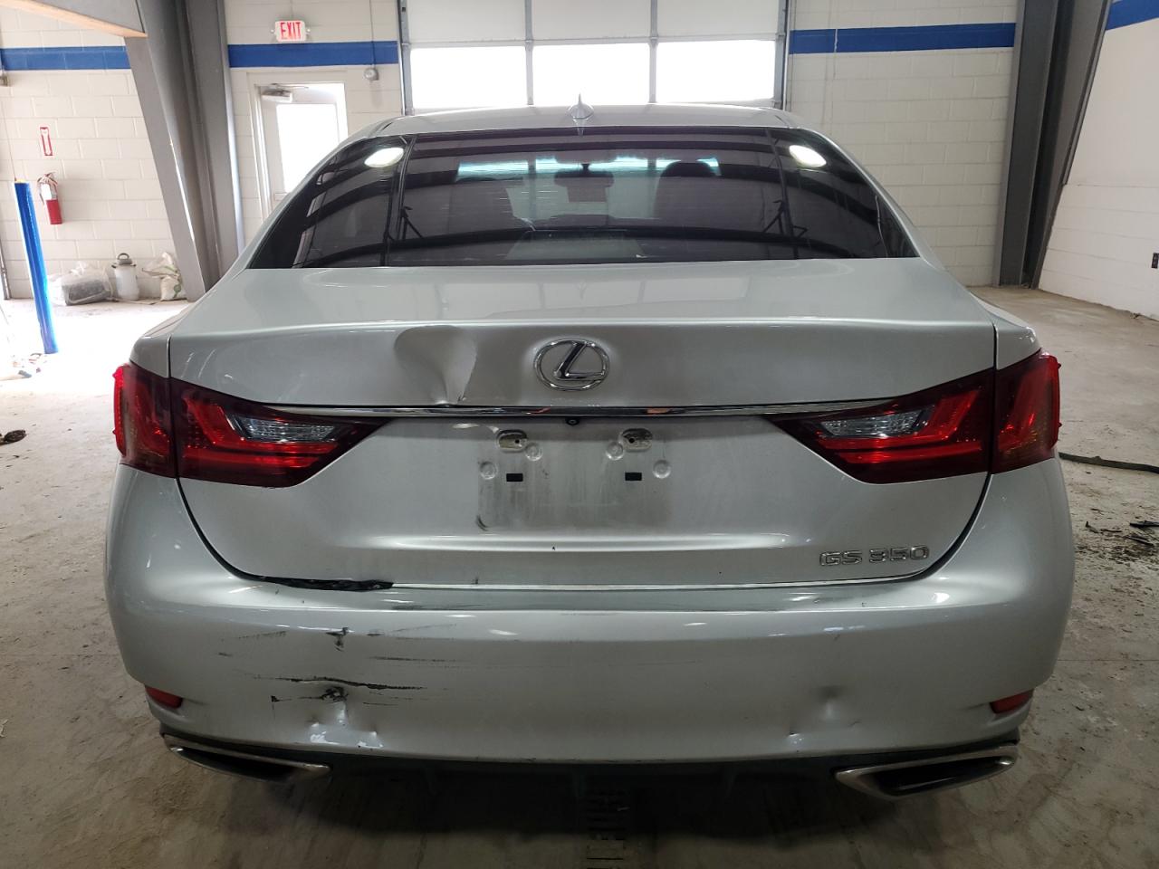 2015 Lexus GS - Image 6