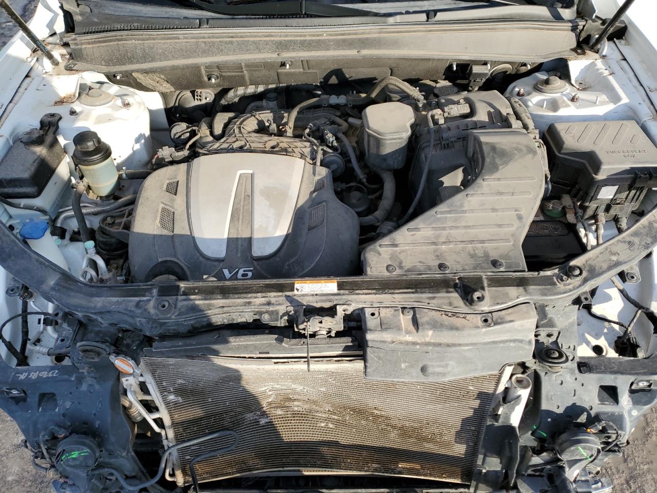 2011 Hyundai Santa Fe - Image 12
