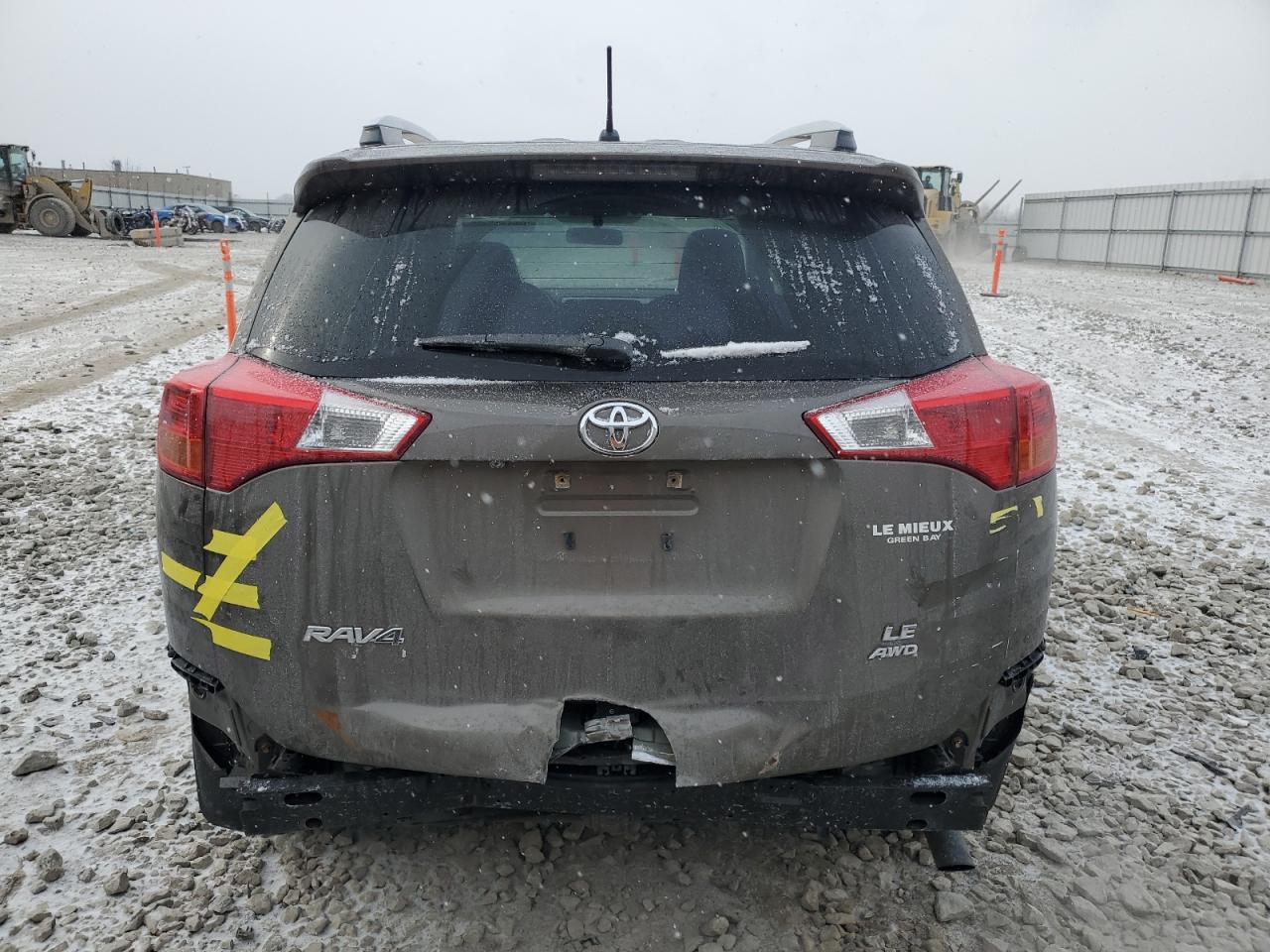 2015 Toyota RAV 4 - Image 6