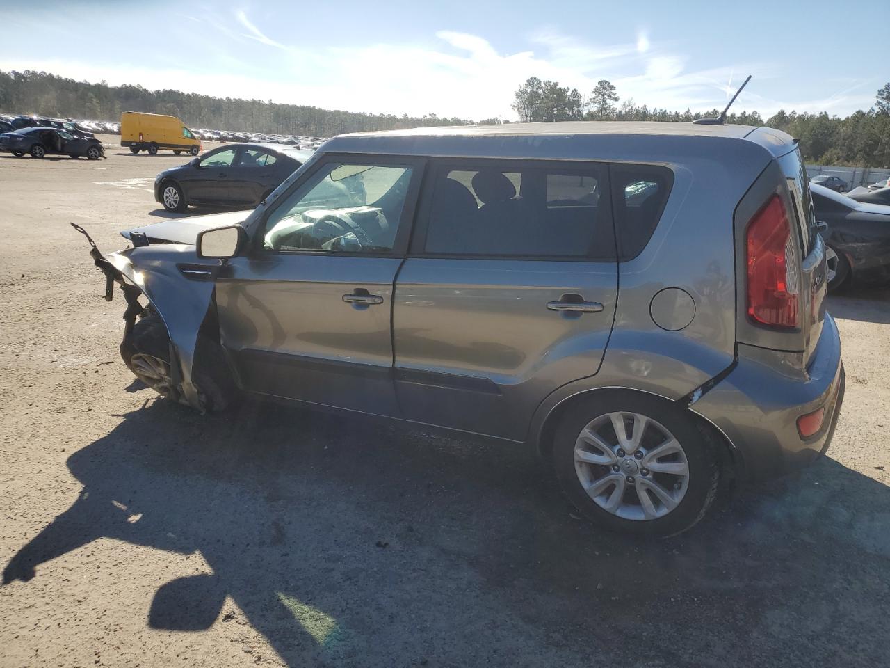 2013 Kia Soul - Image 2