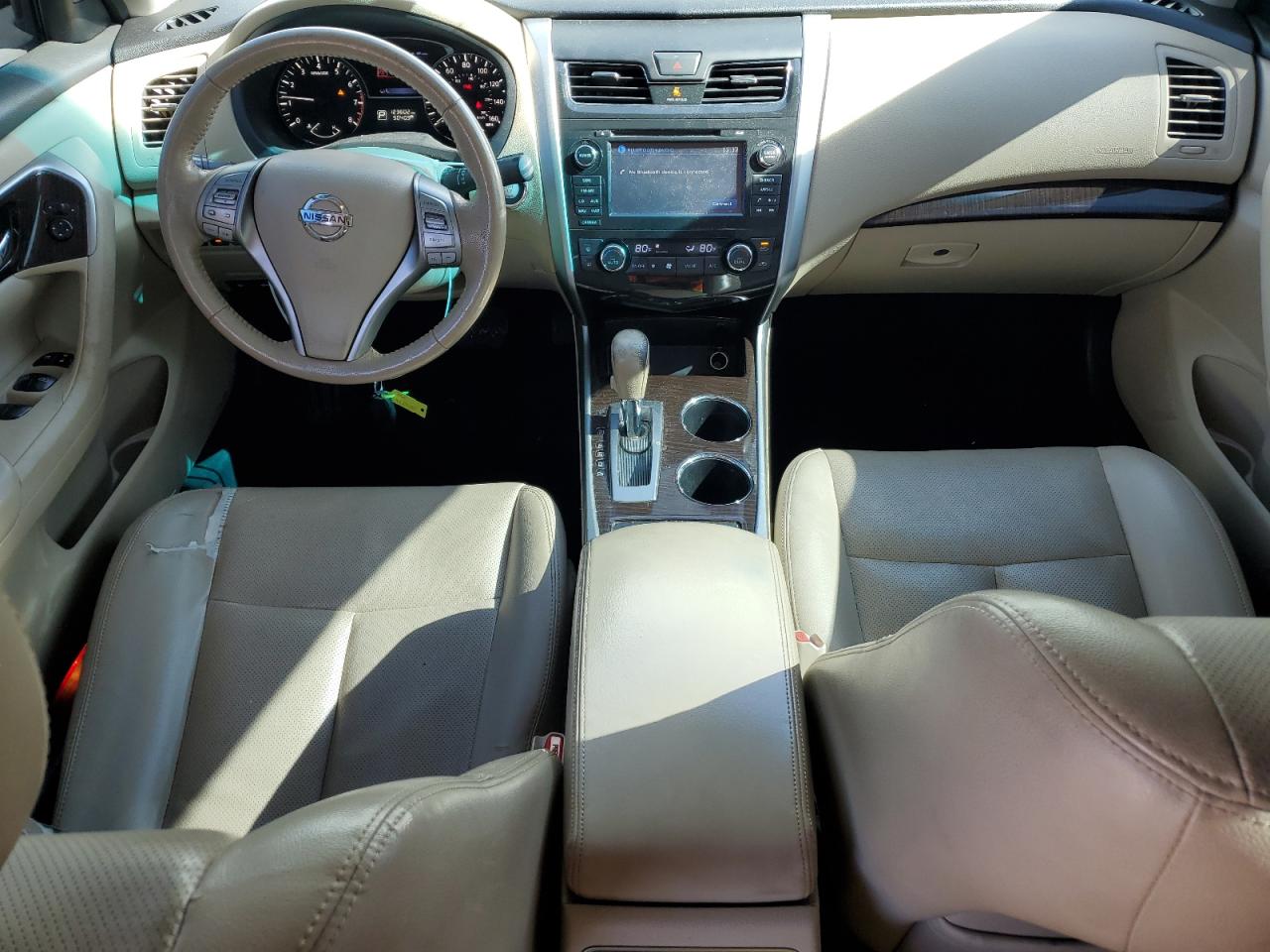 2015 Nissan Altima - Image 8