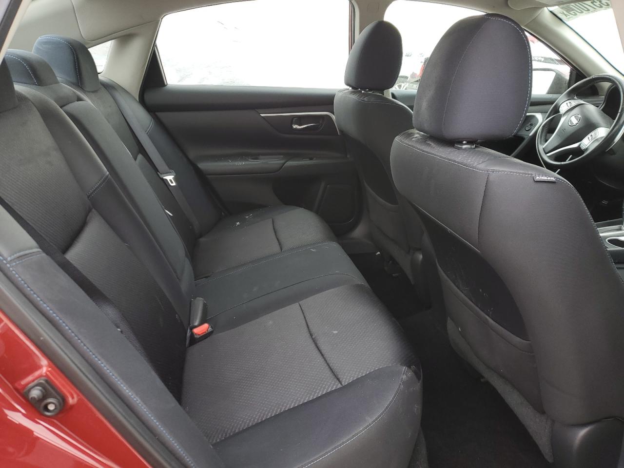 2016 Nissan Altima - Image 10