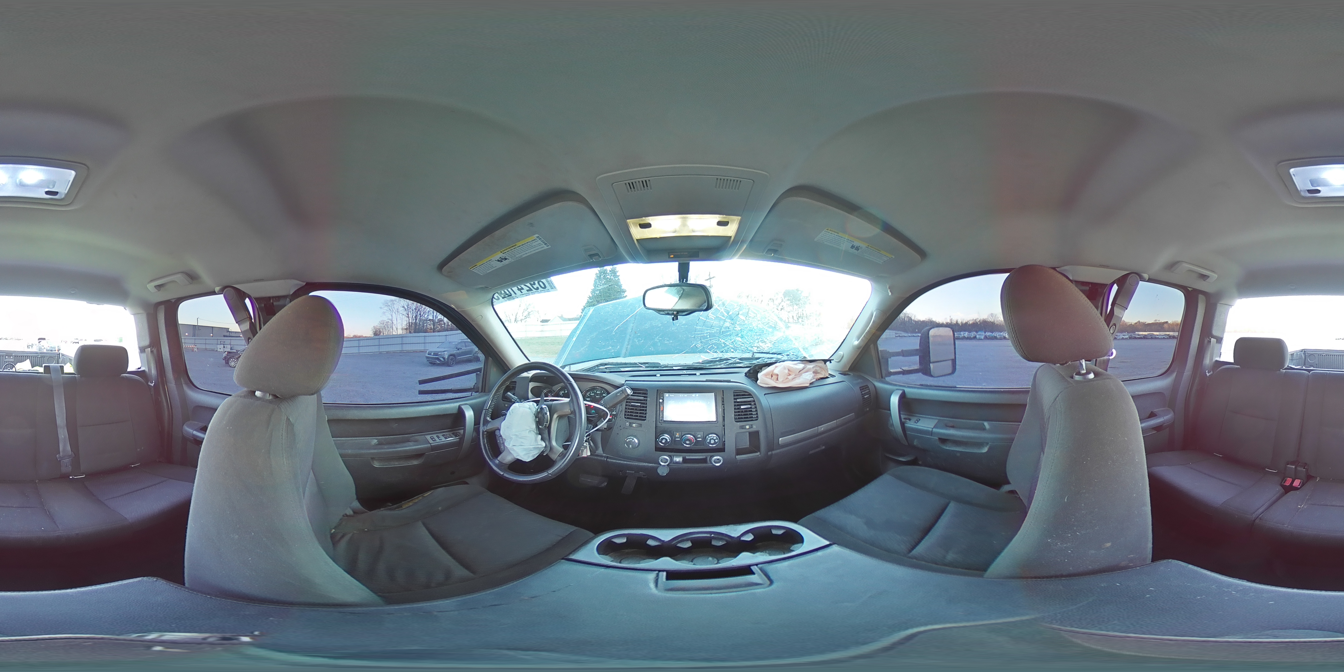 2010 Chevrolet Silverado - Image 13