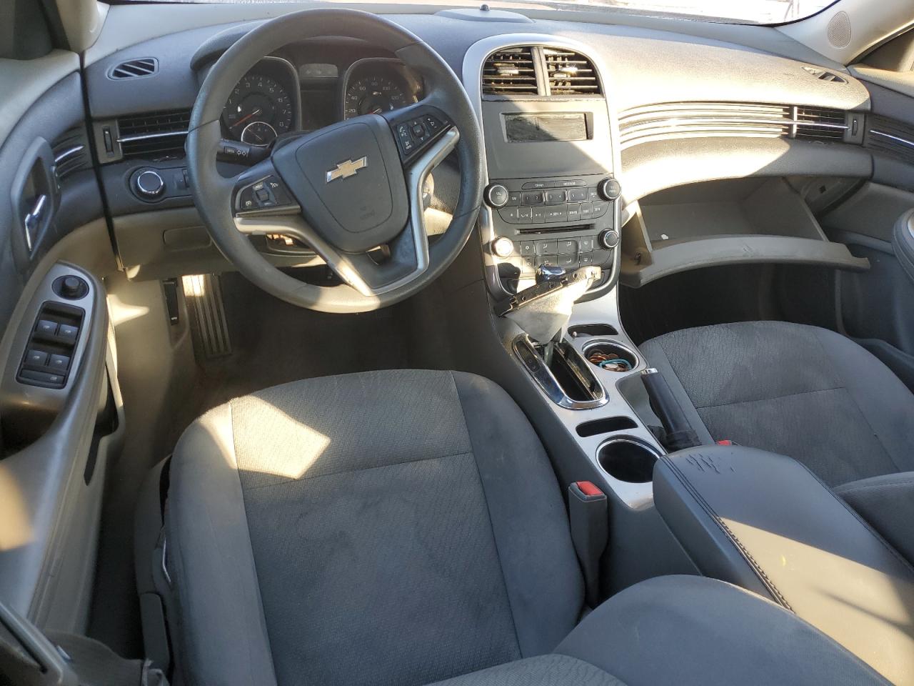 2015 Chevrolet Malibu - Image 8
