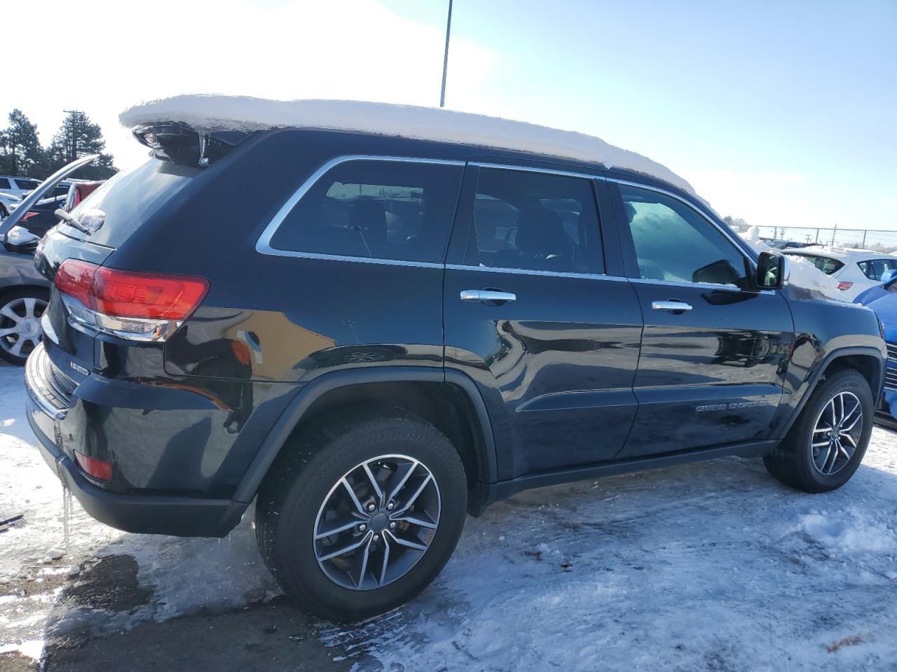 2019 Jeep Grand Cherokee - Image 3