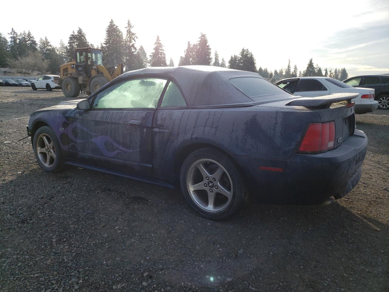 2003 Ford Mustang - Image 2