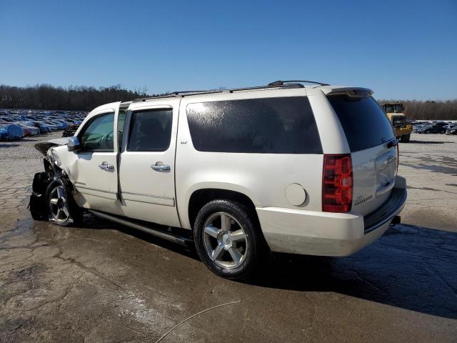  CHEVROLET SUBURBAN 2012 Biały