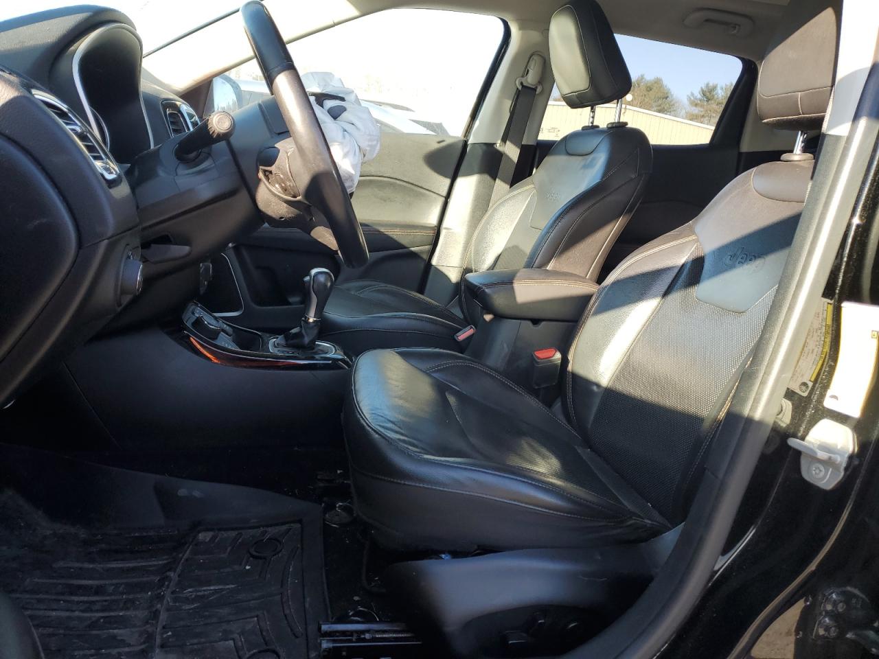 2018 Jeep Compass - Image 7