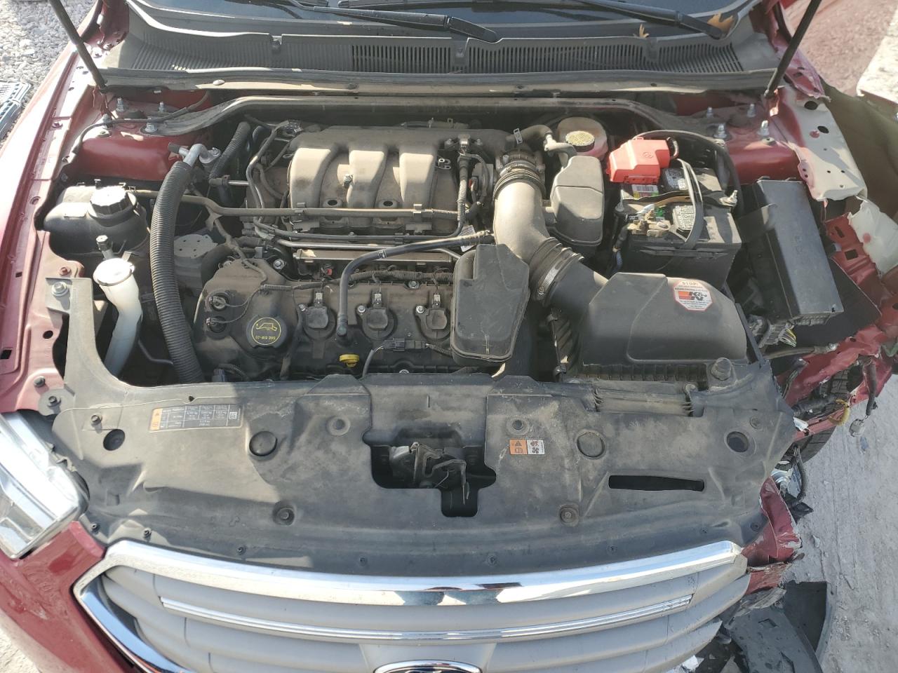 2016 Ford Taurus - Image 11