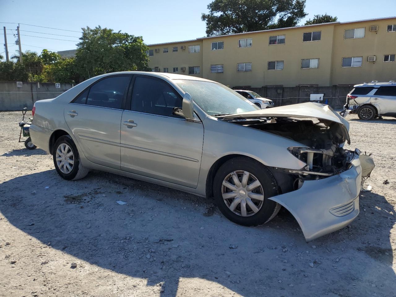 2006 Toyota Camry - Image 4