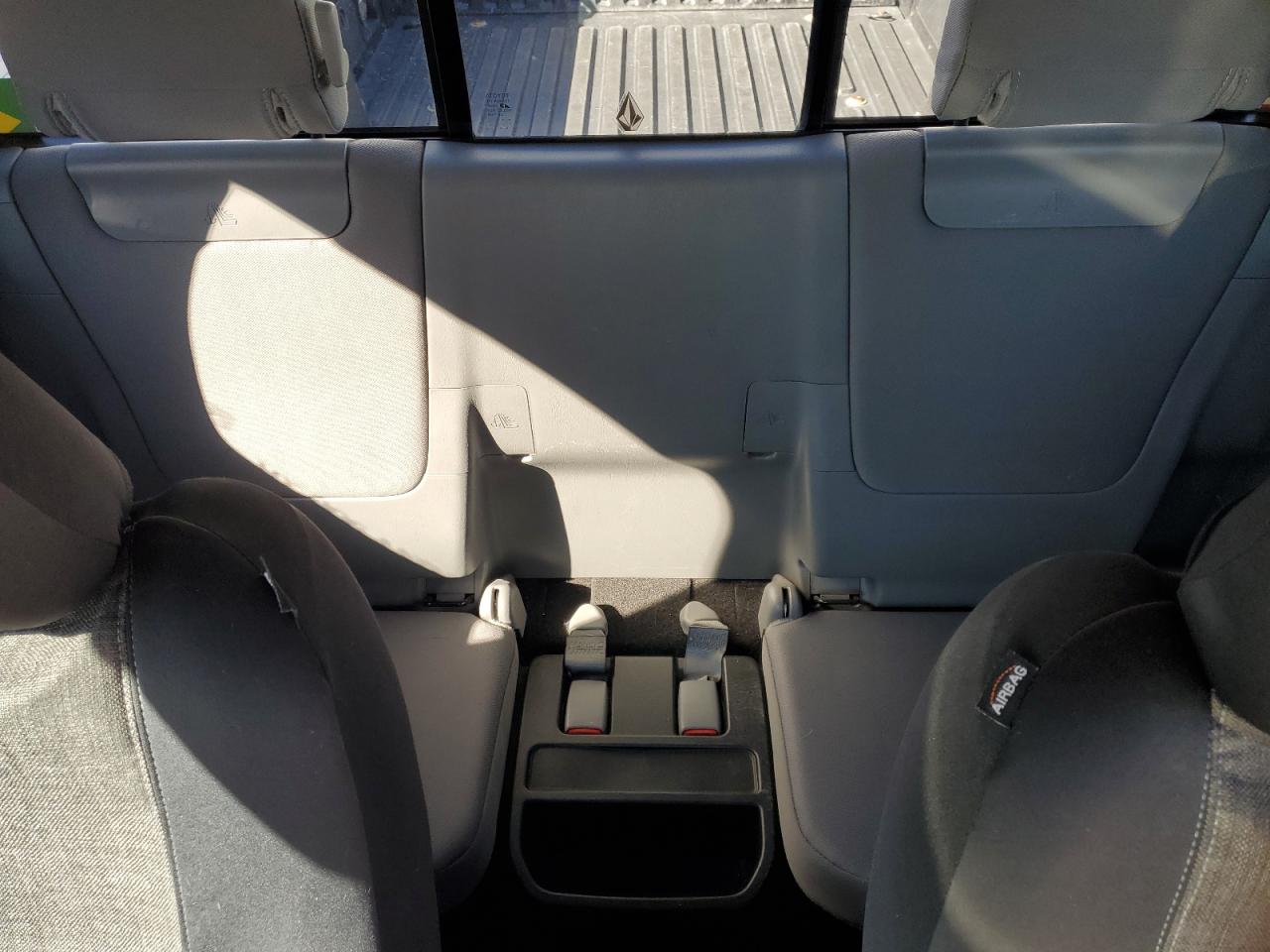 2014 Toyota Tacoma - Image 10