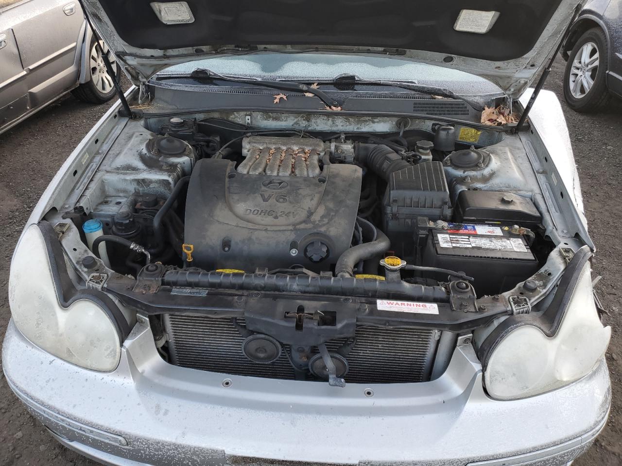 2005 Hyundai Sonata - Image 11
