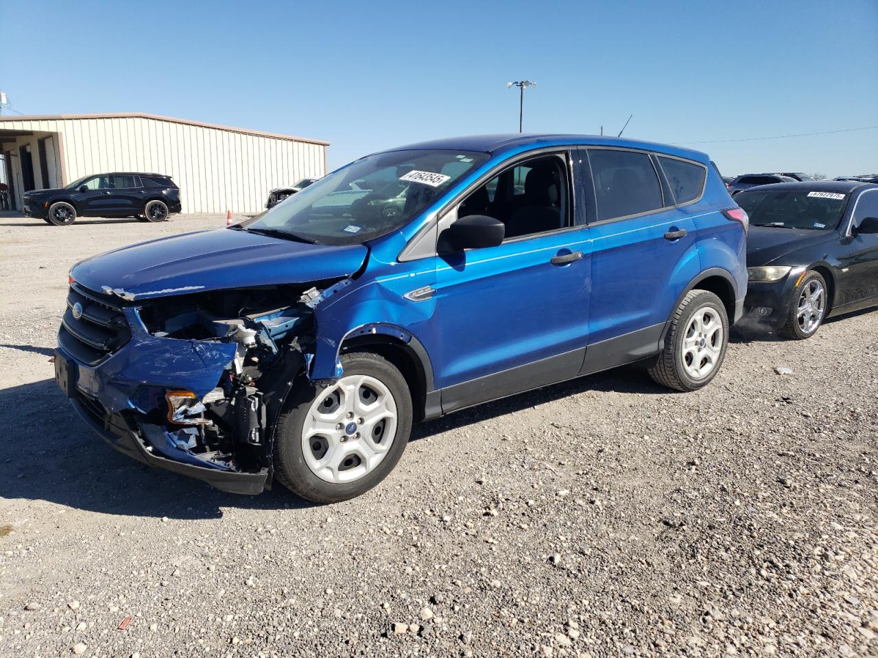 VIN 1FMCU0F7XJUB83256 2018 FORD ESCAPE no.1