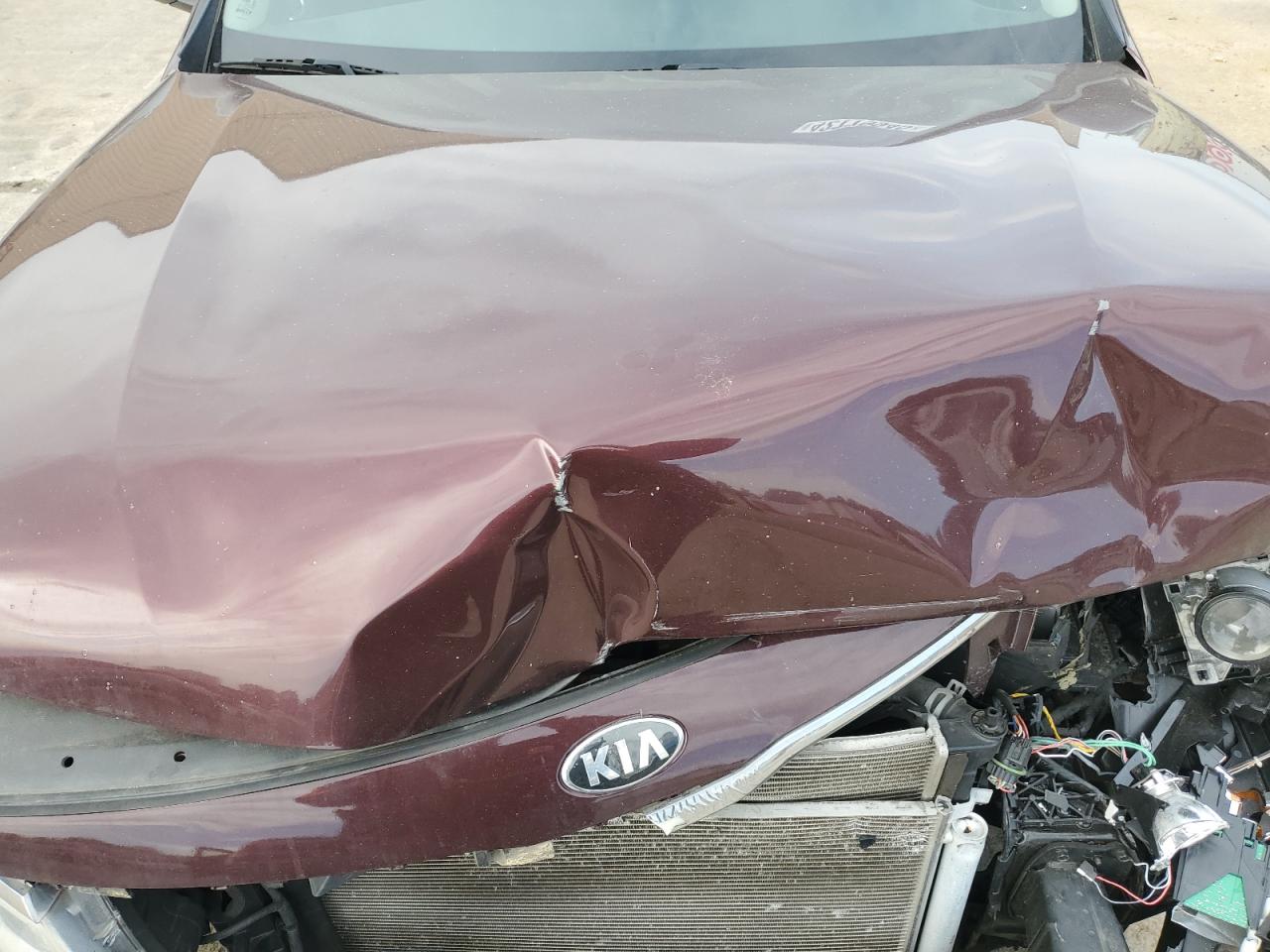 2016 Kia Optima - Image 11
